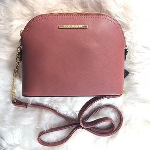 BRAND NEW. NWT. STEVE MADDEN CROSSBODY. ❤️❤️❤️
